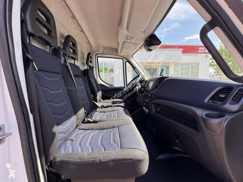 Samochód dostawczy Iveco