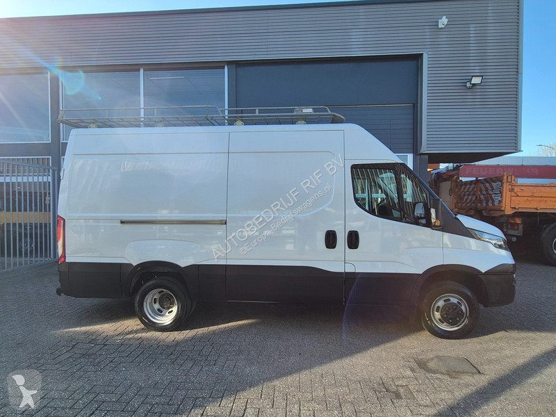 Furgoneta Iveco 35C15 3.0D L2H2 EURO6 GVW 3500KG