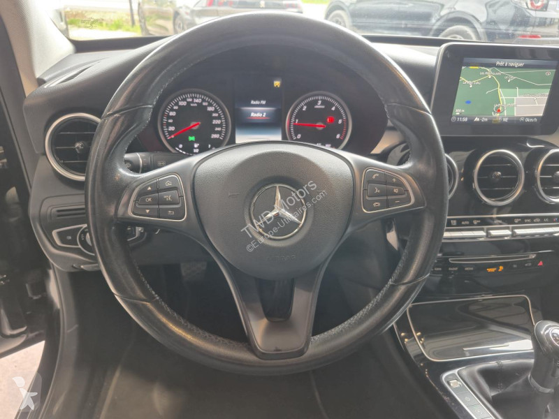 Véhicule utilitaire Mercedes CLASSE C C 200 d...