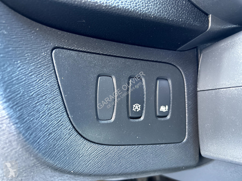 Véhicule utilitaire Renault Maxi Grand Volume...
