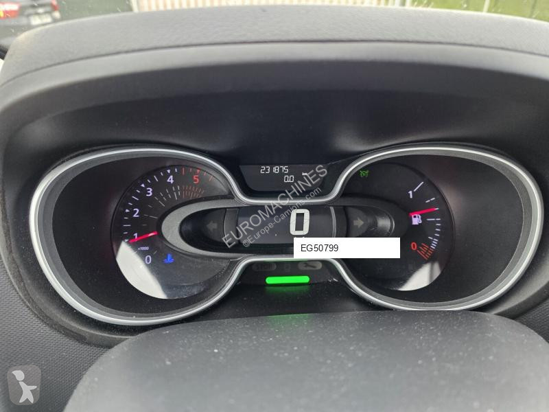 عربة نفعية Renault TRAFIC  2.0 LES