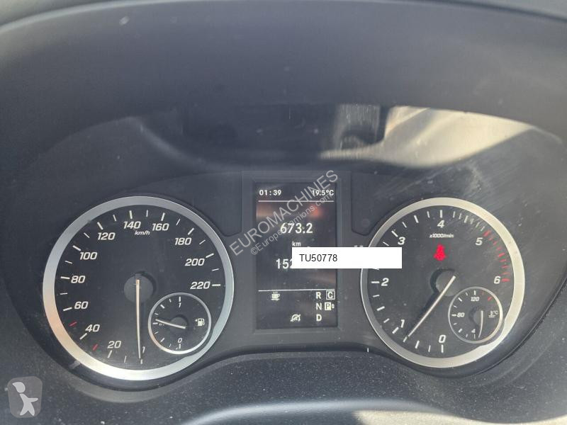 Véhicule utilitaire Mercedes VITO 116