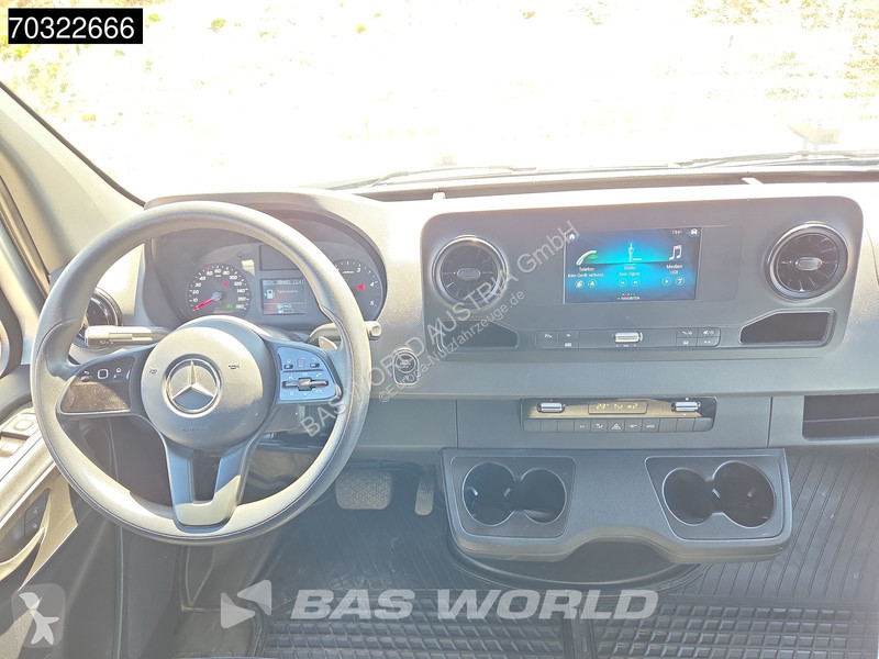عربة نفعية Mercedes 215 CDI Automatik 150PS...