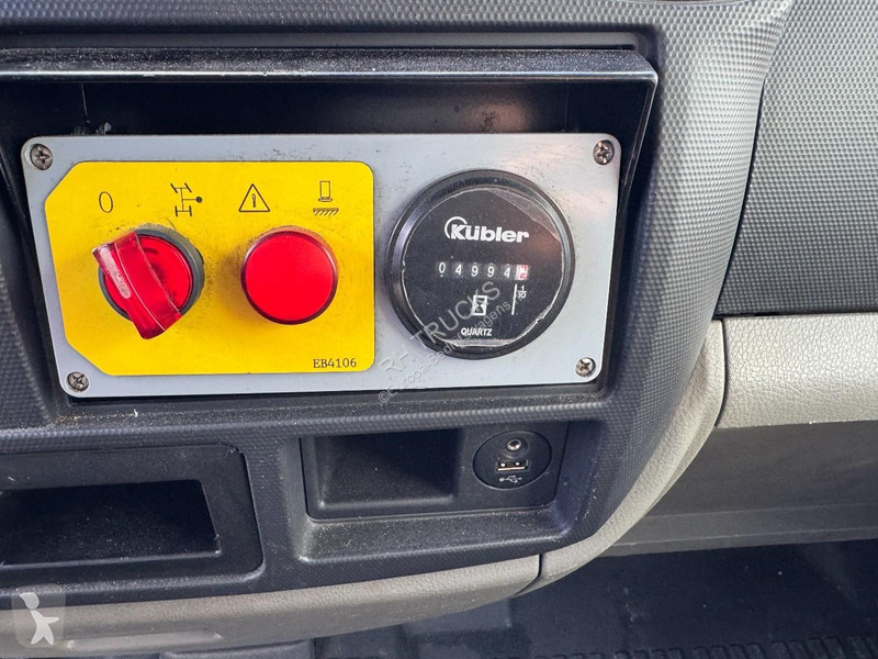 Furgoneta Nissan PALFINGER HOOGWERKER 20 METER...