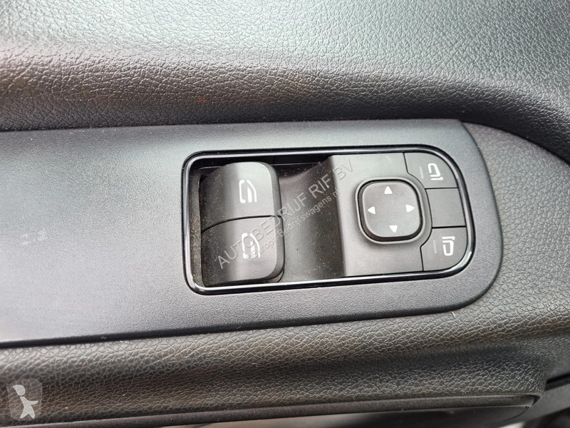 Samochód dostawczy Mercedes 514 CDI DoKa...