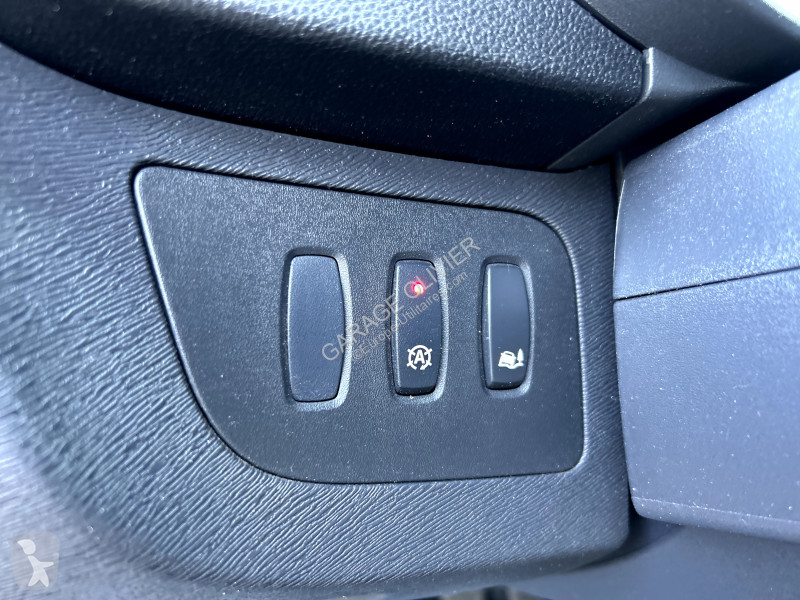 Véhicule utilitaire Renault Maxi Grand Volume...