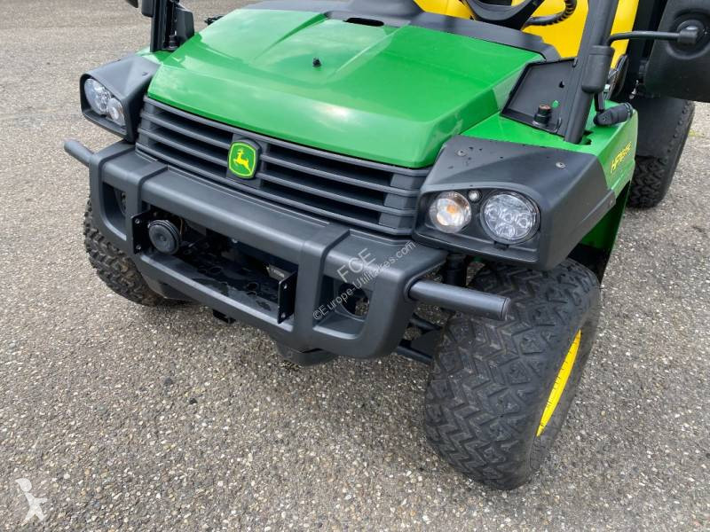 Samochód dostawczy John Deere