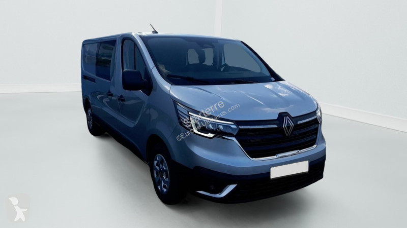 Véhicule utilitaire Renault  TRAFIC CABINE...