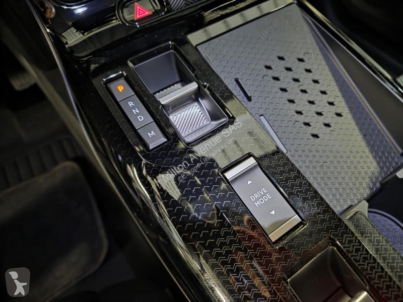 Véhicule utilitaire Citroën C5 AIRCROSS 1.2i...