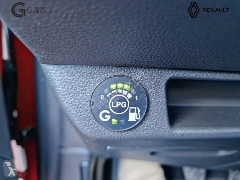 Véhicule utilitaire Renault CLIO V
