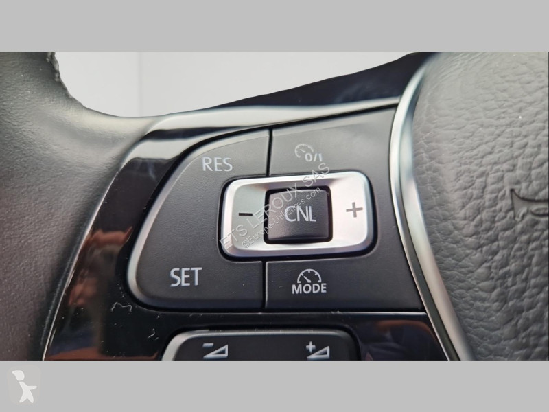 عربة نفعية Volkswagen POLO