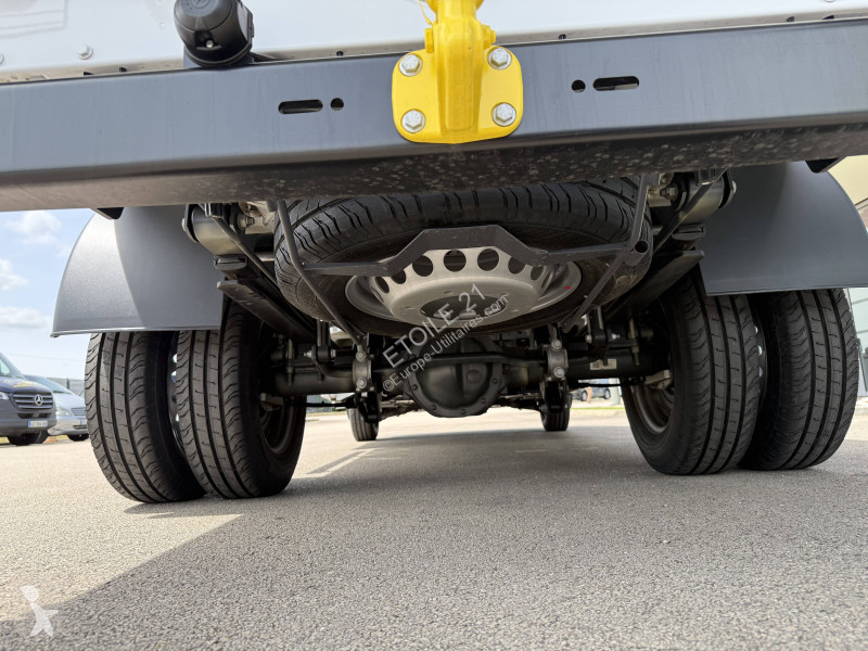 Furgoneta Mercedes SPRINTER CHASSIS CAB 517 CDI...