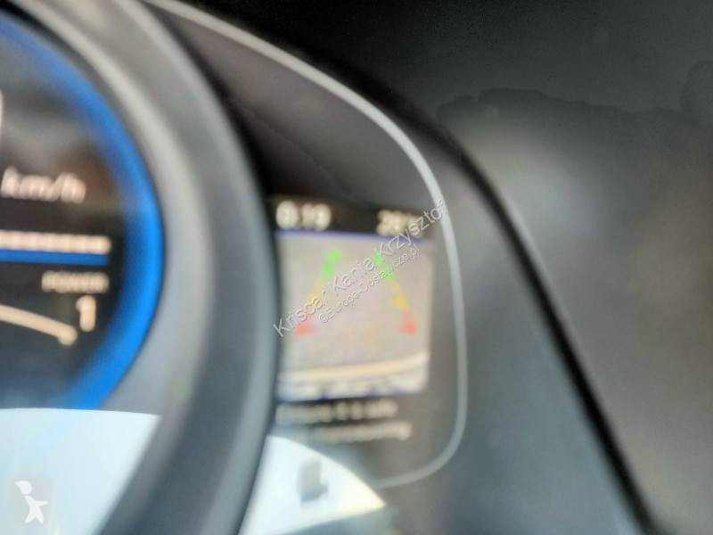 Samochód dostawczy Nissan