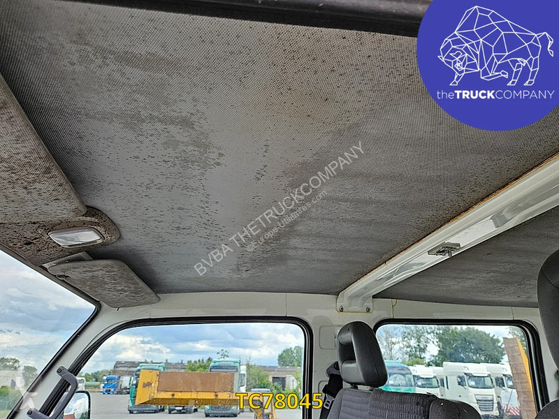 عربة نفعية Nissan 120cv dc benne