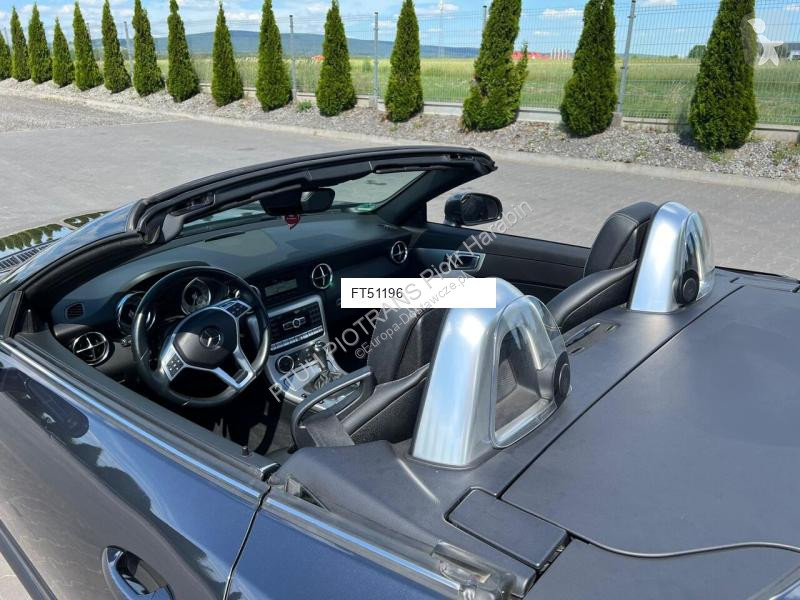 Samochód dostawczy Mercedes SLK 200