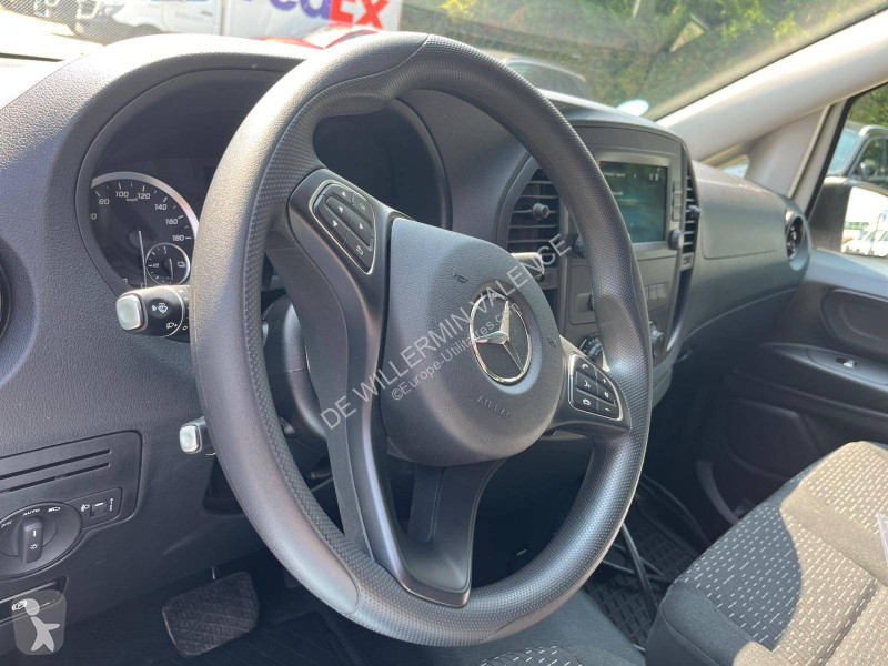 عربة نفعية Mercedes e 112 Fourgon Long