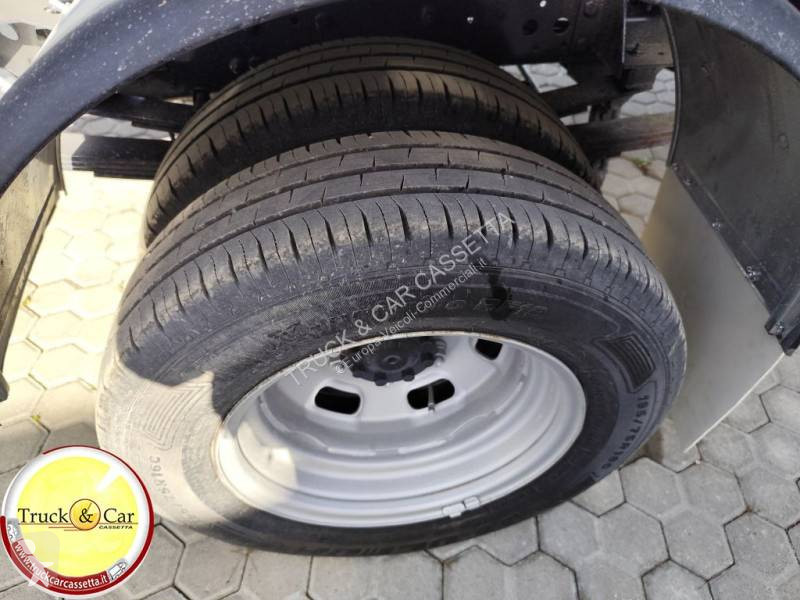 Furgoneta Iveco