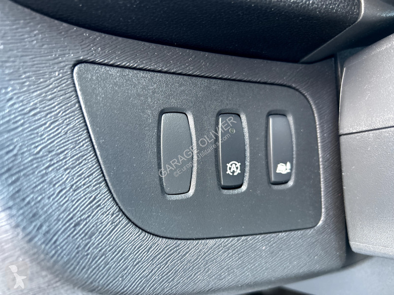 Véhicule utilitaire Renault Maxi Grand Volume...