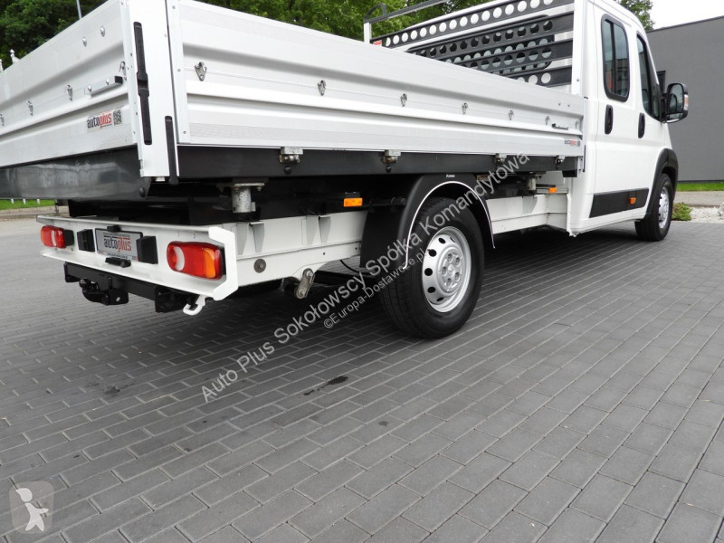 Samochód dostawczy Peugeot  BOXER