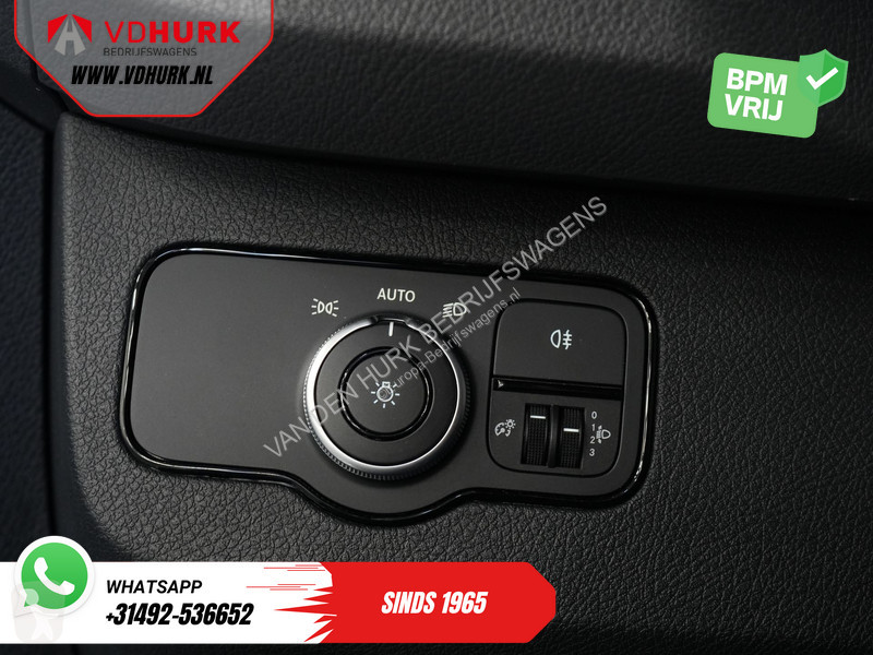Véhicule utilitaire Mercedes 315 CDI Aut. L2H2...