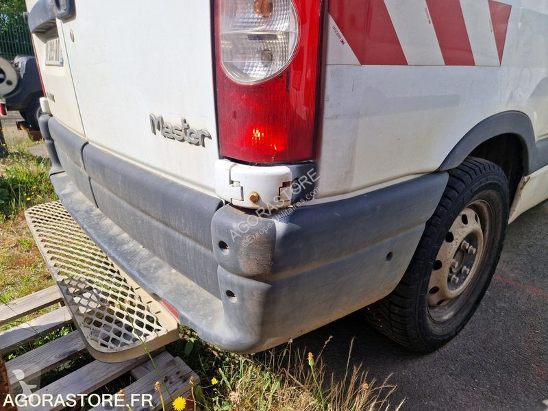 عربة نفعية Renault