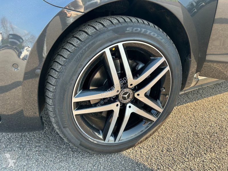Véhicule utilitaire Mercedes 2024 Long