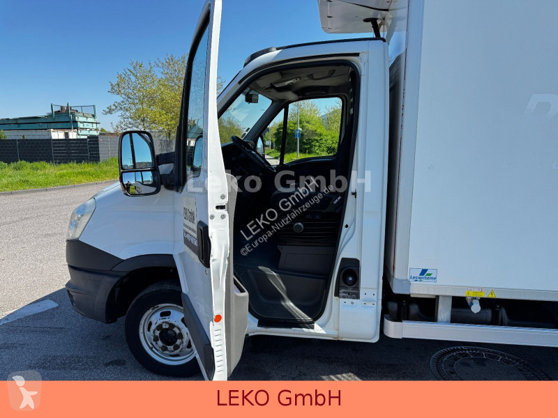 عربة نفعية Iveco 35C13 Mit Carrier Xr 350