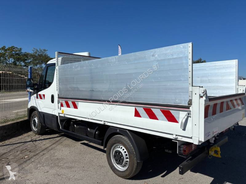 Furgoneta Iveco 35S14