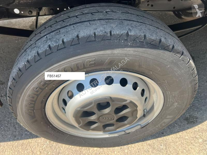 Furgoneta Iveco 35-160