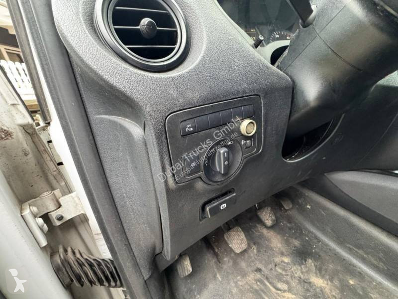 عربة نفعية Mercedes