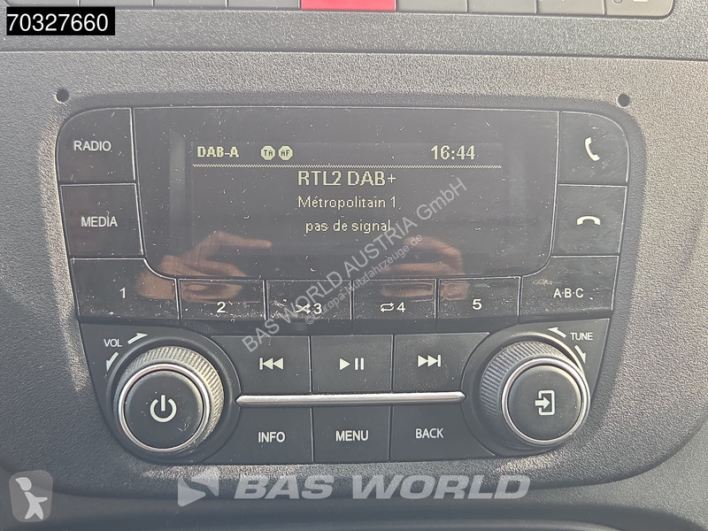 Furgoneta Iveco 35C16 3.0L Ladebordwand 160PS...