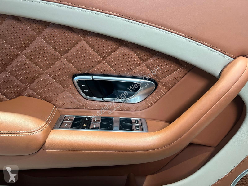 Samochód dostawczy Bentley 6.0 W12 Speed 4WD...