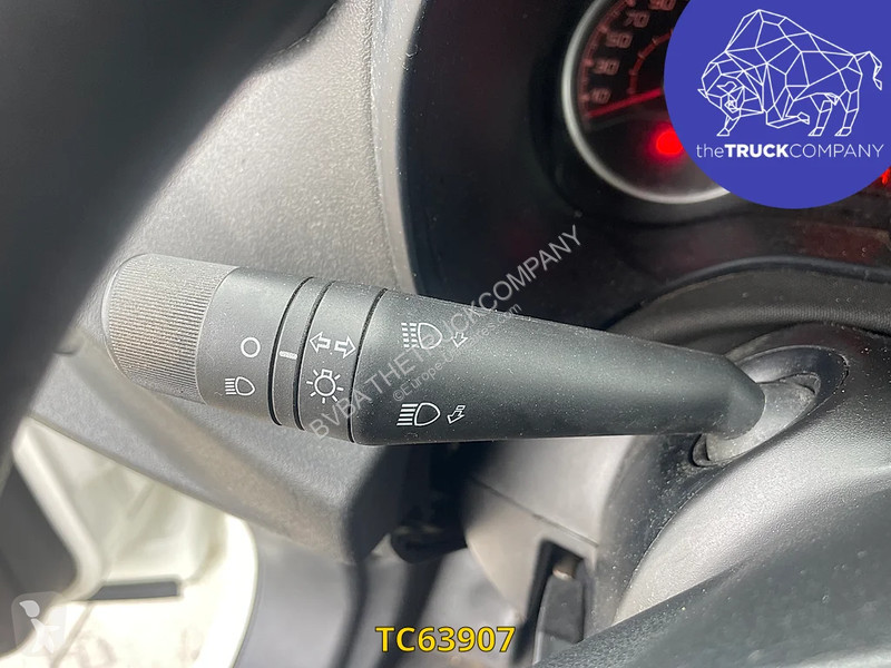 عربة نفعية Fiat Cargo 1.6 Doblò