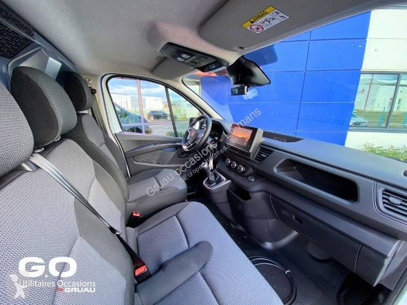 Samochód dostawczy Renault