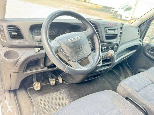 عربة نفعية Iveco