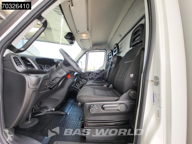 Furgoneta Iveco 72C18 3.0L Automaat Bakwagen...