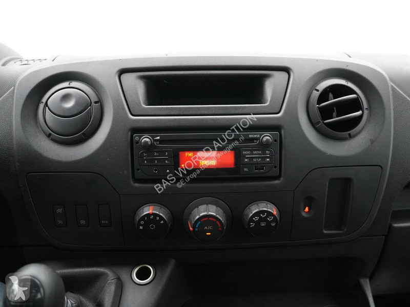 Véhicule utilitaire Opel 145PK