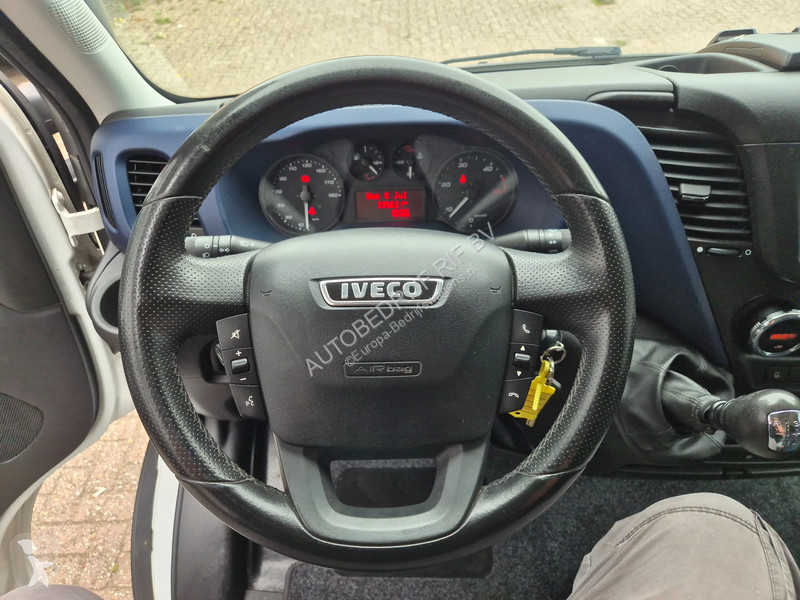 Samochód dostawczy Iveco 35C16 2.3D/ Navi/...