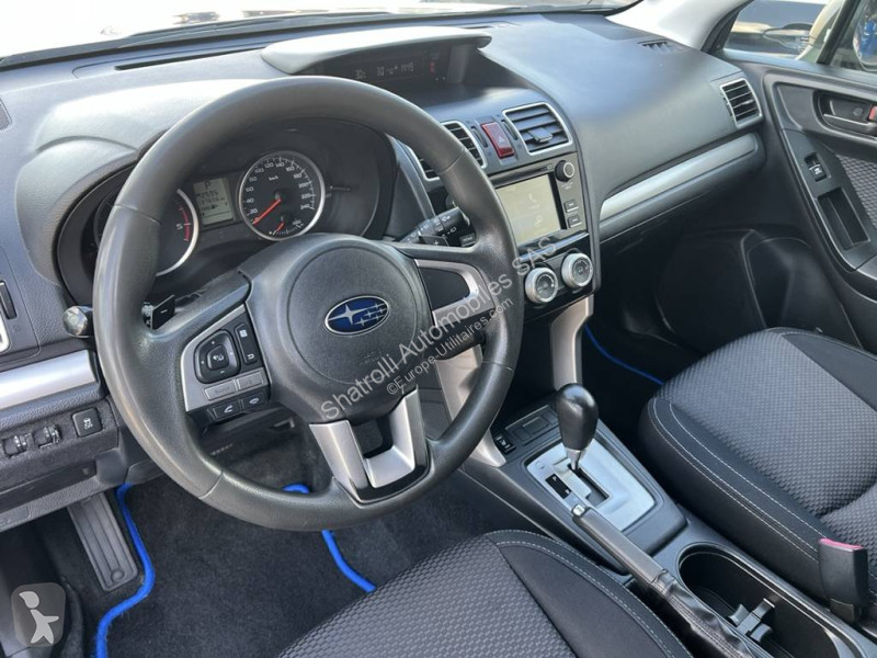 Samochód dostawczy Subaru III 2.0D 147ch 4X4...
