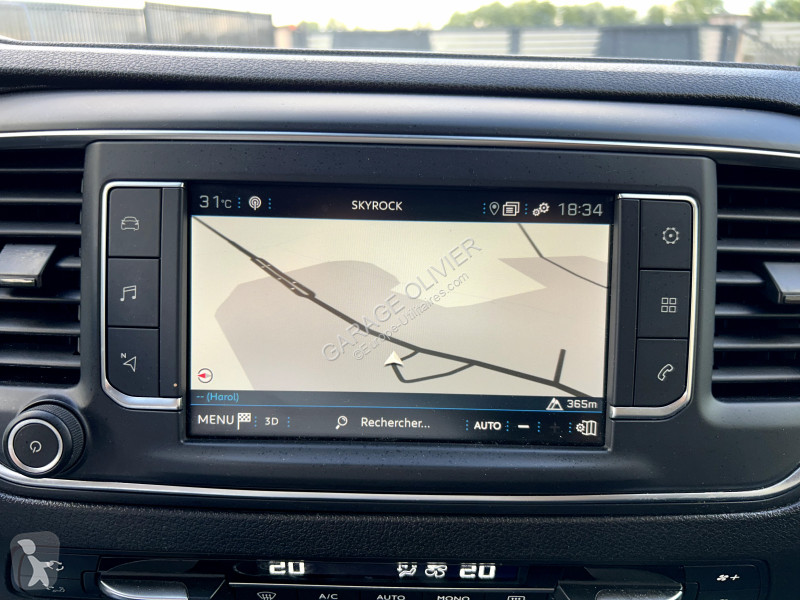 عربة نفعية Peugeot 2.0 Bluehdi 120 Premium Pack...