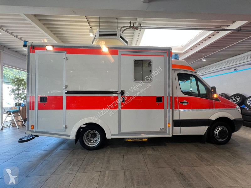 Véhicule utilitaire Mercedes 516 CDI...