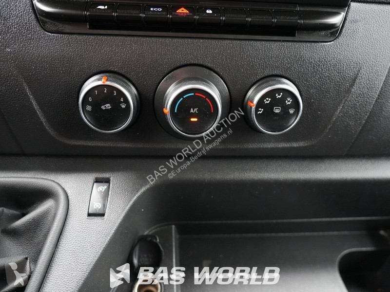 Furgoneta Renault 135PK