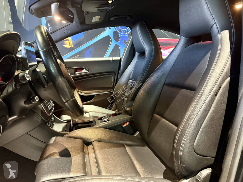 Veicolo commerciale Mercedes CLA 220 d 7-G DCT