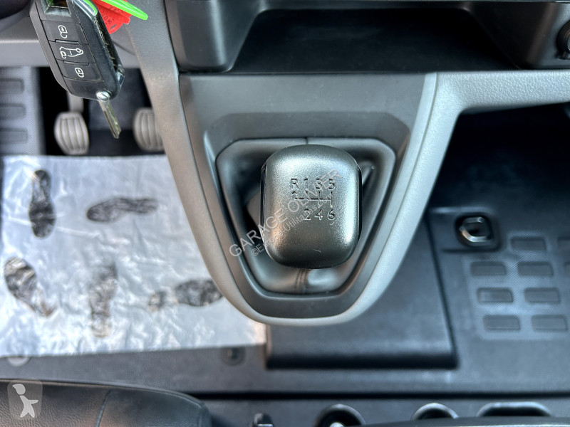Furgoneta Peugeot Standard 2.0 Bluehdi 145 Premium