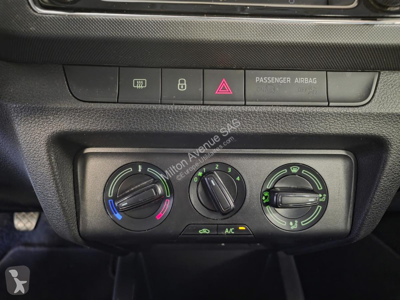 عربة نفعية Skoda FABIA 1.0 TSI - 95  Business