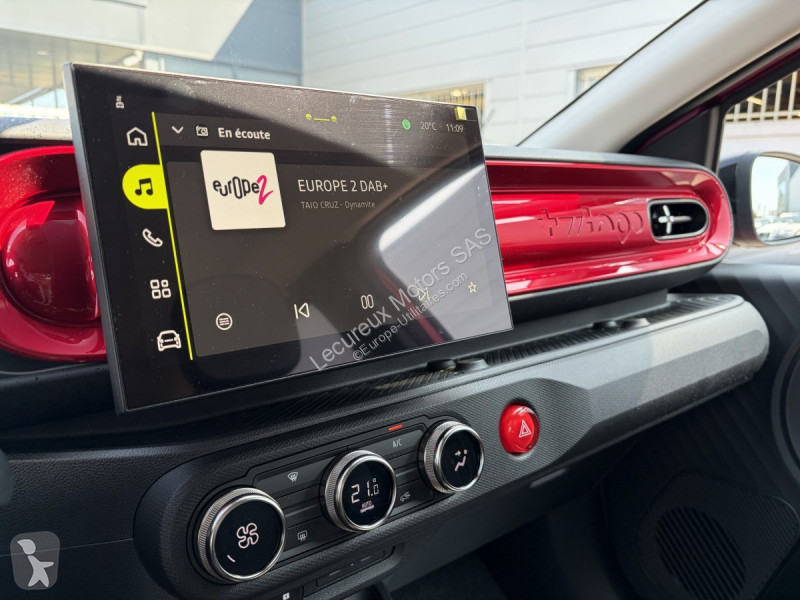 Veicolo commerciale Renault E-tech (4) techno...