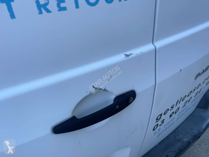 عربة نفعية Peugeot