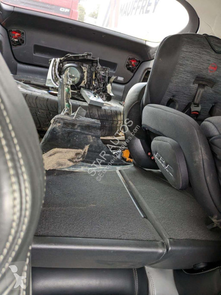 عربة نفعية Audi
