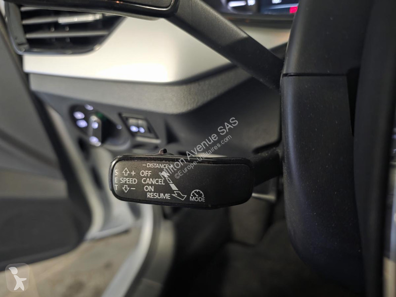 Véhicule utilitaire Skoda SCALA 1.0 TSI Evo -...