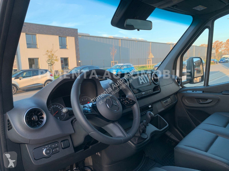 Furgoneta Mercedes 517 43 5t ALU PRITSCHE 4,40m...